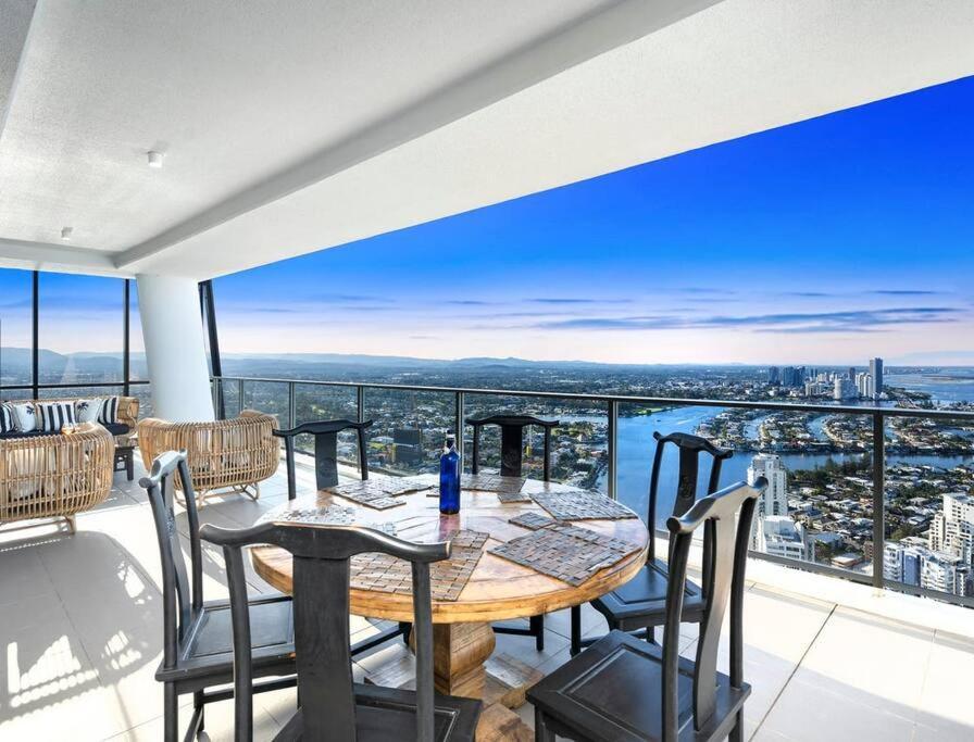 Exclusive Circle On Cavil Sub-Penthouse Luxury Apt - Hosted By Coastal Letting Gold Coast Extérieur photo