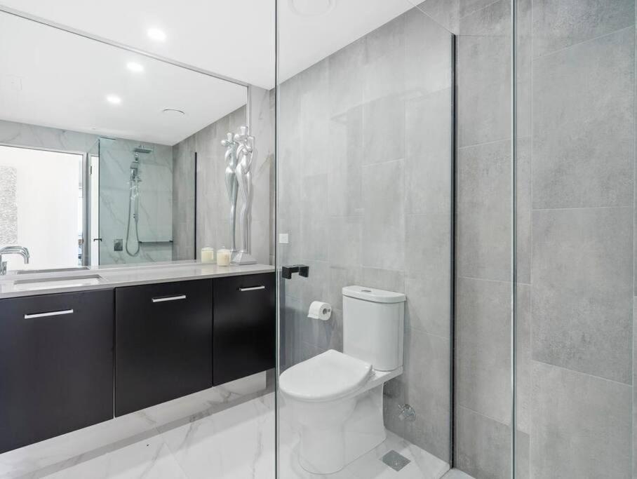 Exclusive Circle On Cavil Sub-Penthouse Luxury Apt - Hosted By Coastal Letting Gold Coast Extérieur photo