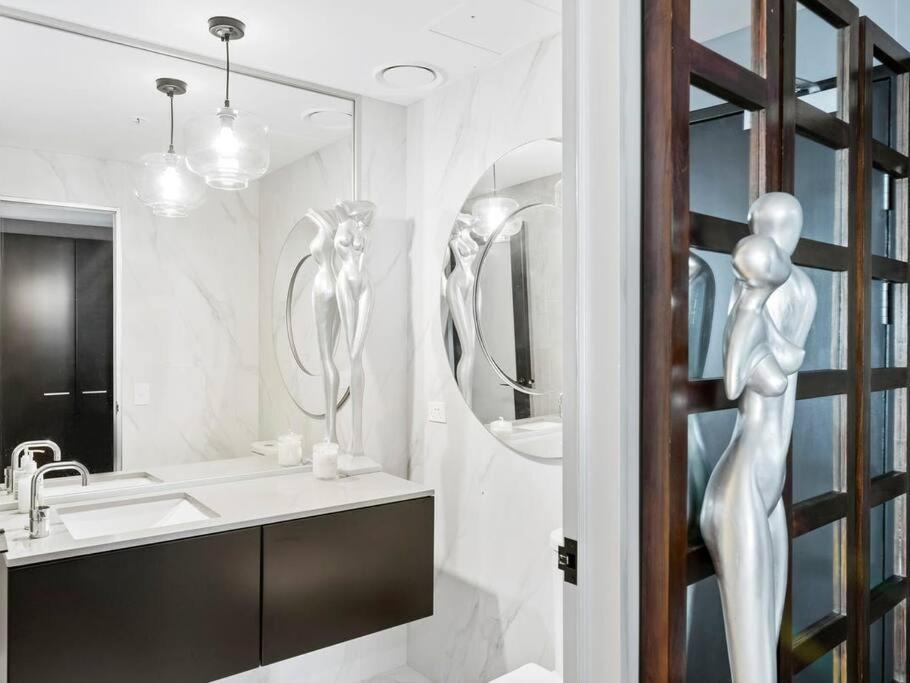 Exclusive Circle On Cavil Sub-Penthouse Luxury Apt - Hosted By Coastal Letting Gold Coast Extérieur photo