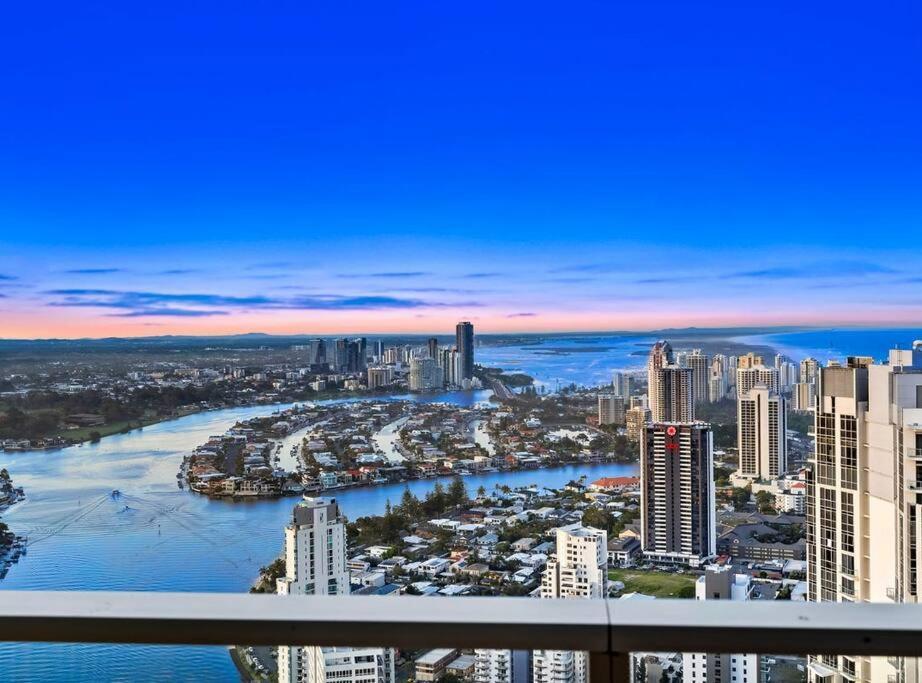 Exclusive Circle On Cavil Sub-Penthouse Luxury Apt - Hosted By Coastal Letting Gold Coast Extérieur photo
